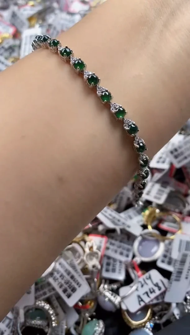 翡翠戒指银S925镶嵌777    10