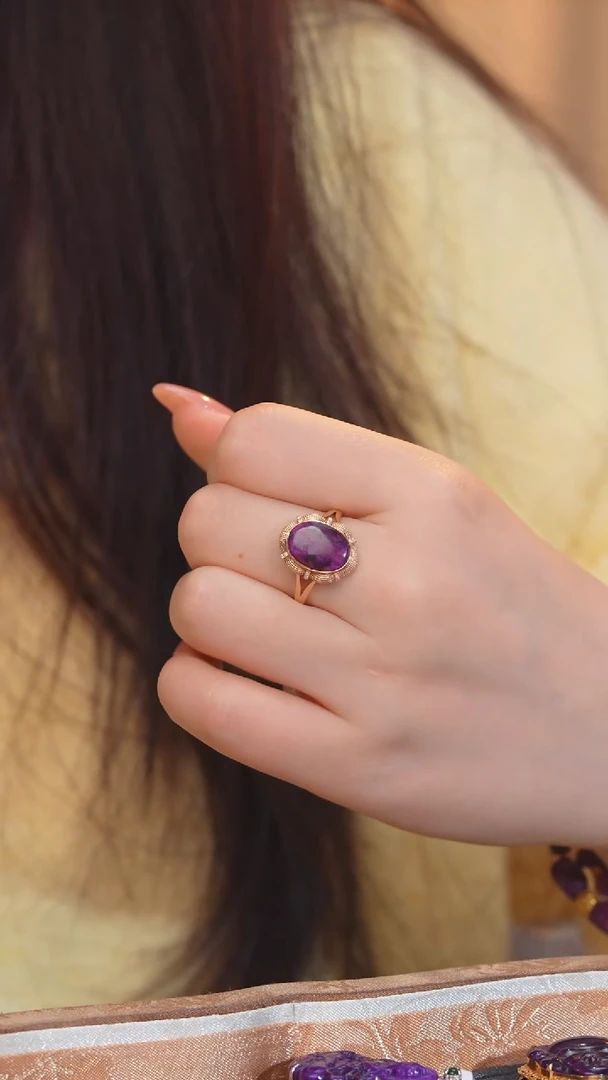 【闪购商品】苏纪石（舒俱来）戒指18K金镶嵌多样性发（29号）@@Q4535