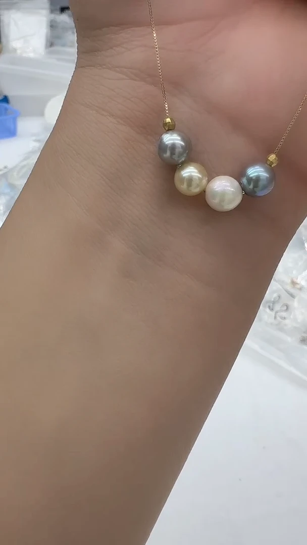 吊坠(赠链)银S925镶嵌海水珍珠6mm 混彩4珠微笑-孤品
