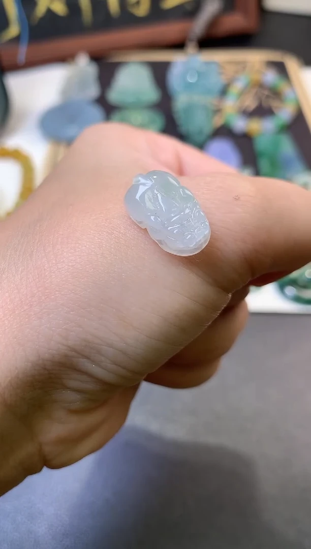 未镶嵌定制翡翠毛货