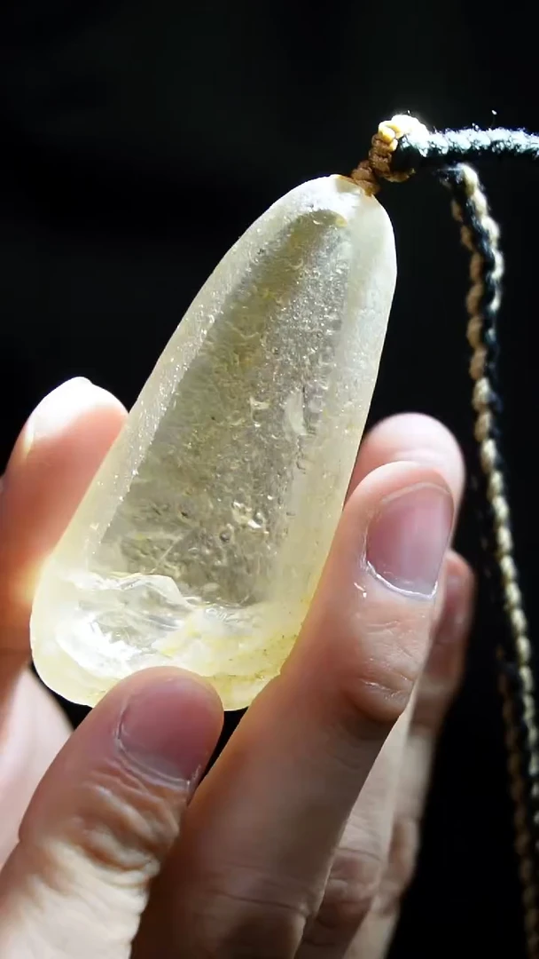 吊坠(赠链)未镶嵌水晶水晶