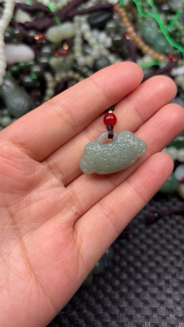 【闪购商品】和田玉颈饰未镶嵌1