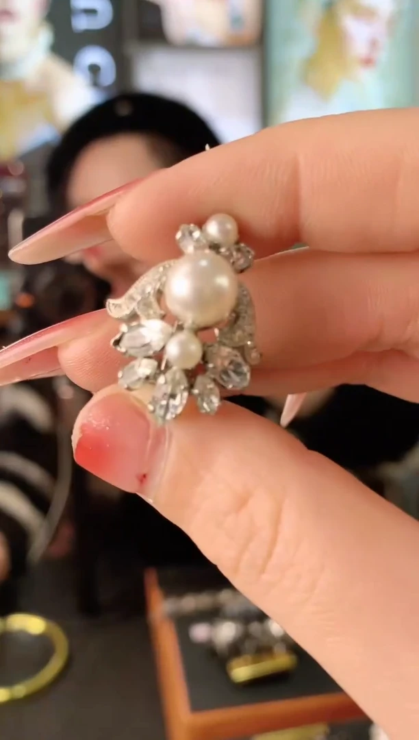 【闪购商品】瓷片楚楚中古珠宝甄选不退换