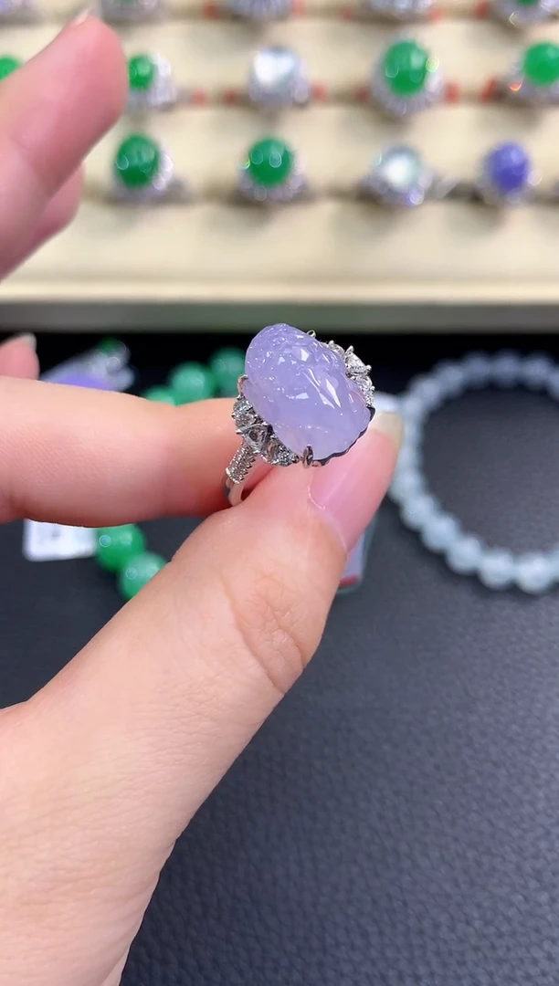 翡翠戒指18K金镶嵌春日珠宝 B90紫货有色差·