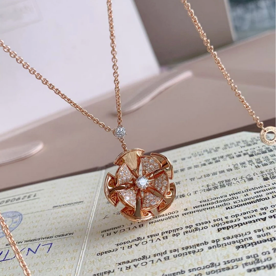 99新 BVLGARI/宝格丽 小花6欢 扇形 18K玫瑰金 满钻 花形 项链