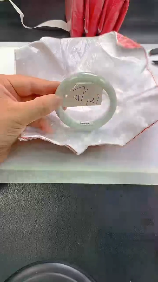 未镶嵌手镯翡翠137