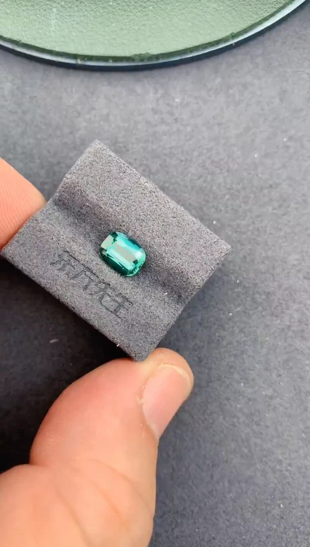 未镶嵌裸石碧玺1.2ct 拉贡碧玺 定制