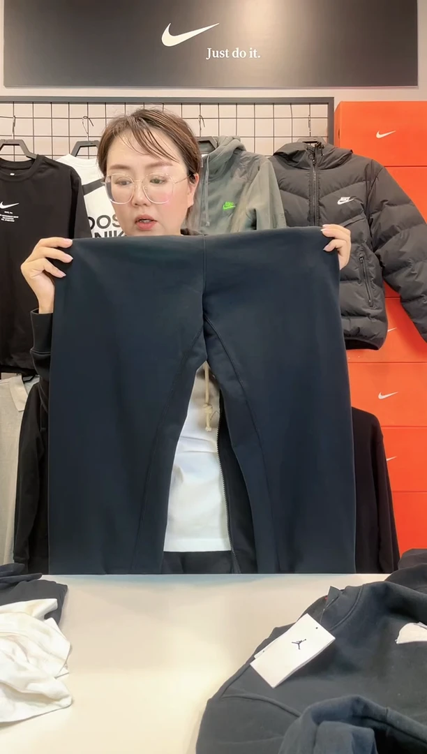 6366 黑色 长裤 M码120斤-140斤  不退换