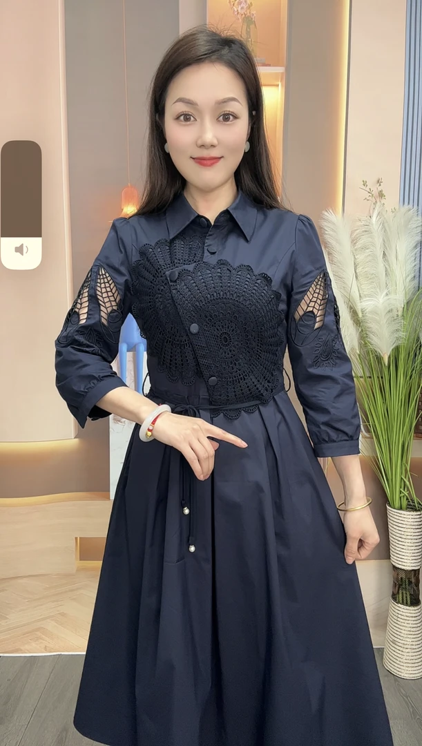 2025早秋新款减龄显瘦妈妈装连衣裙
