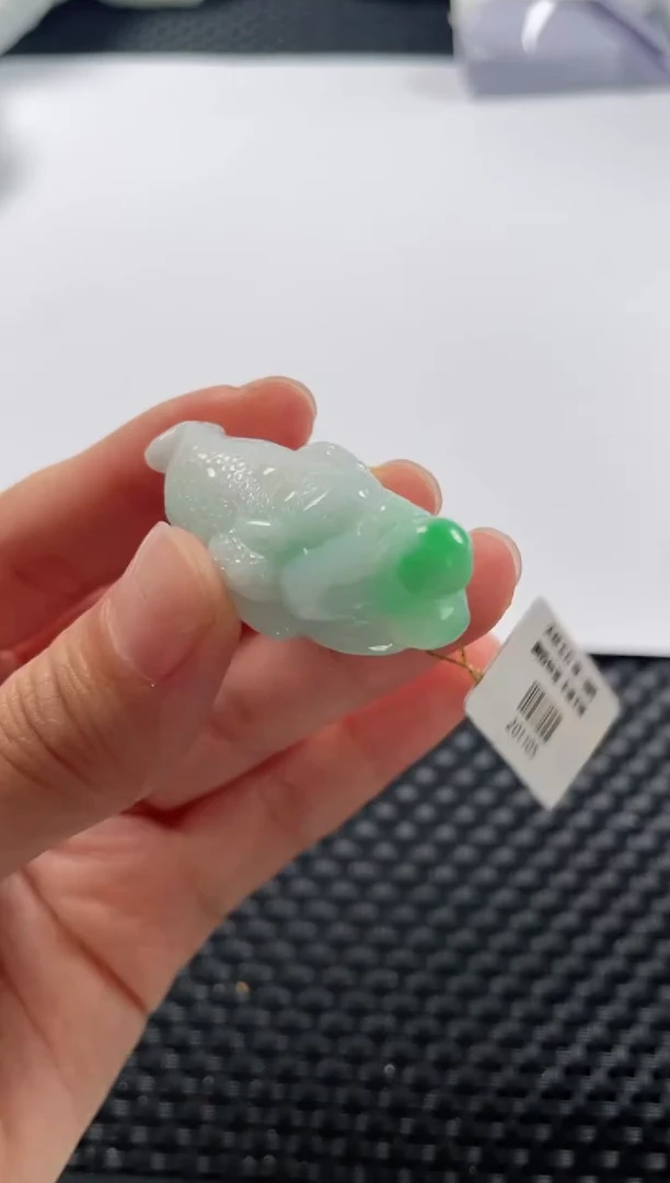 颈饰未镶嵌翡翠基地发货H 8049