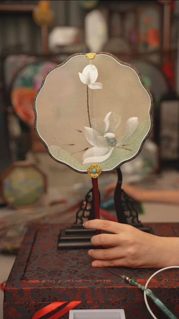 扇子团扇 绣花双面非遗