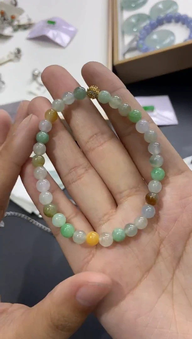 未镶嵌手串翡翠涼****?天然翡翠A货155