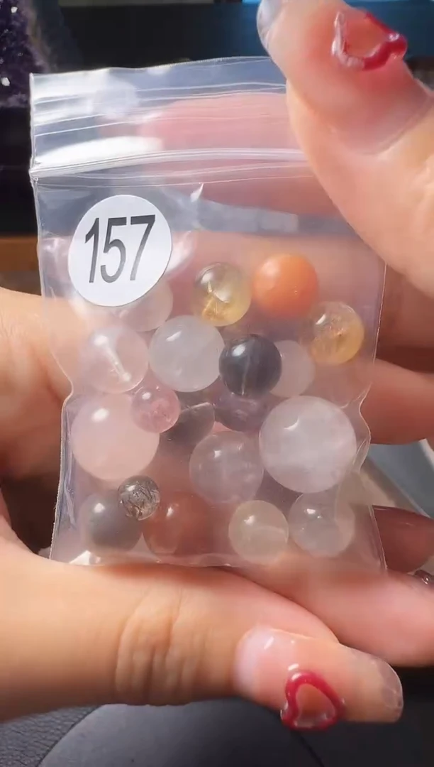 未镶嵌珠宝半成品水晶?****i水晶珠珠