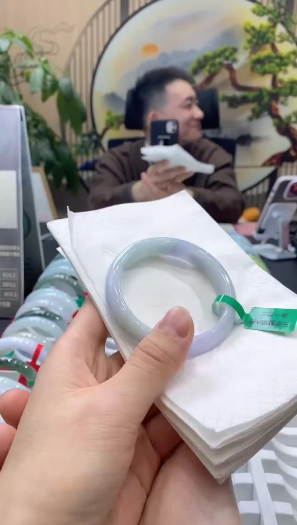 【闪购商品】翡翠手镯未镶嵌00000014788