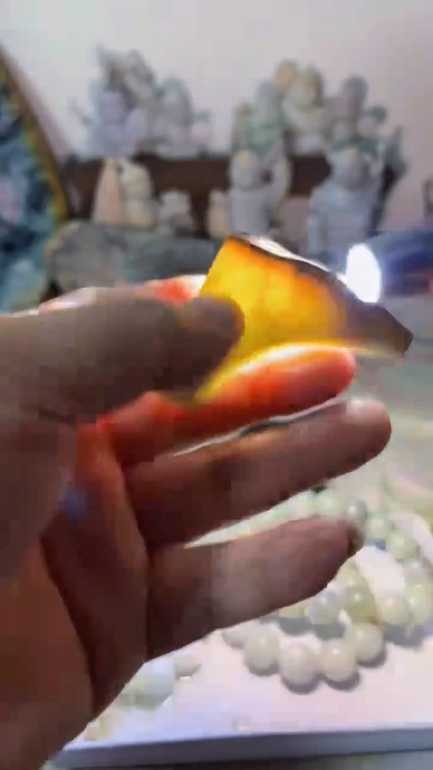 【闪购商品】翡翠吊坠(不含链)未镶嵌A103