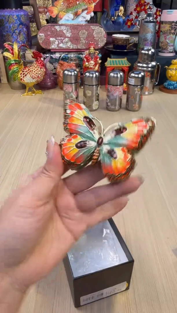 158七宝橙色蝴蝶盒