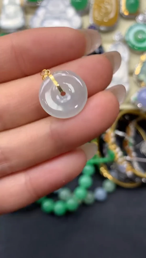 翡翠18K金镶嵌颈饰103-雪姐翡翠天天见