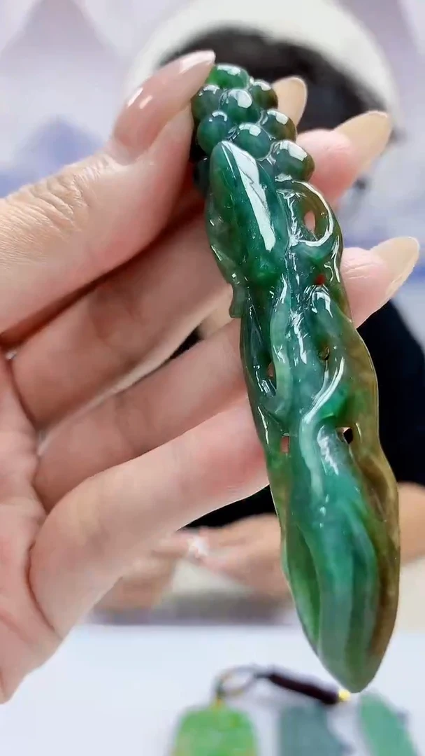 未镶嵌定制翡翠4688MM-毛货挂件16