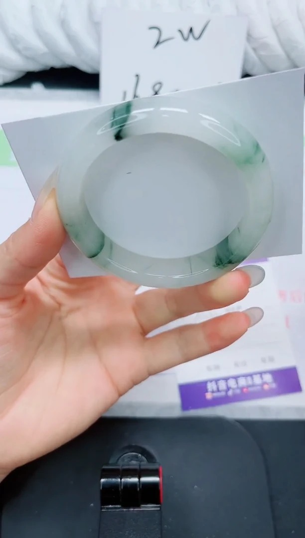 石英质玉手镯未镶嵌65/56