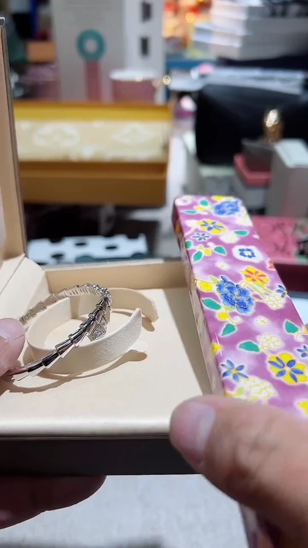【闪购商品】瓷片正品保真，清库存