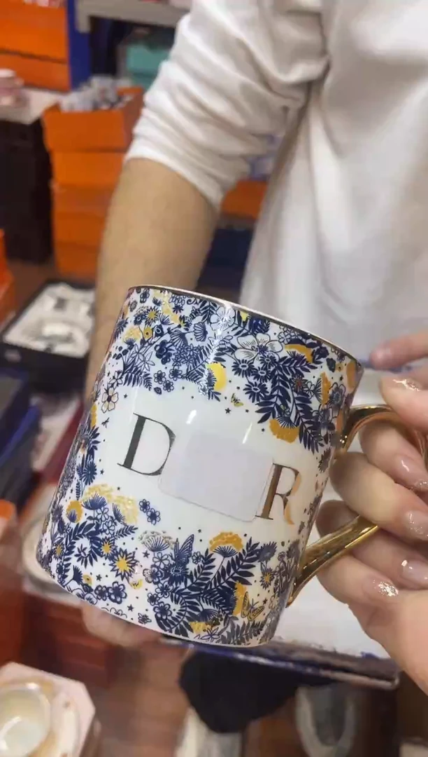 杯鸿辉家品牌瓷器，京东包邮！