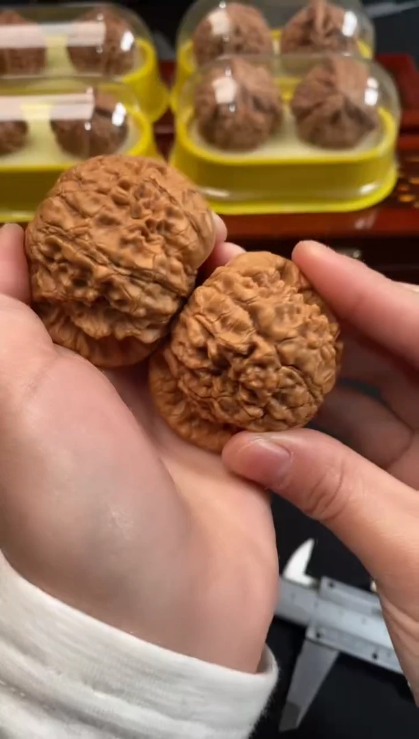 把件文玩核桃龙鼎51尺c198