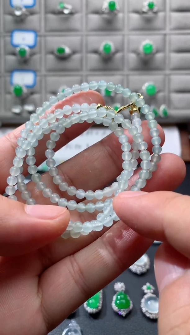 颈饰未镶嵌翡翠珠链