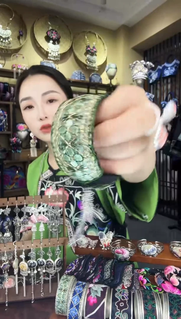 刺绣非遗刺绣民族风饰品