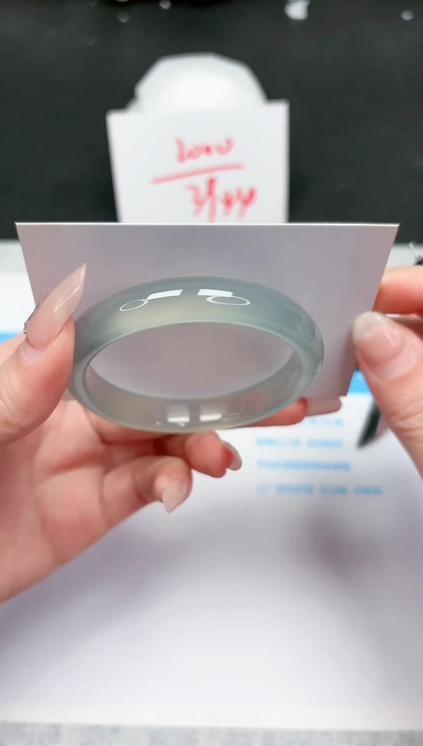 【闪购商品】石英质玉手镯未镶嵌843-55.2