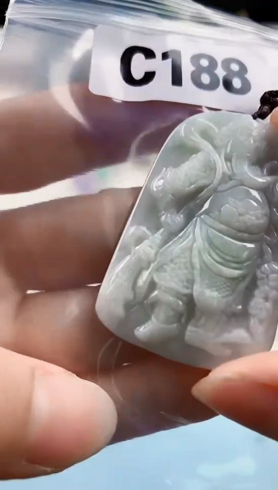 翡翠未镶嵌颈饰天然翡翠吊坠挂件