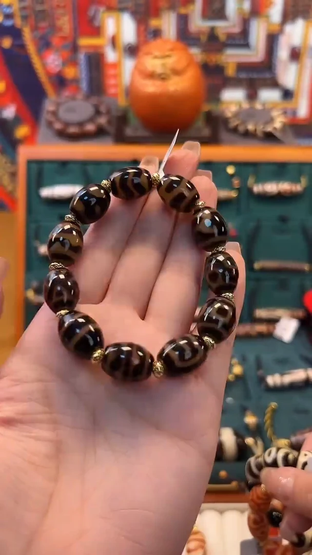 玛瑙/玉髓（覆膜）颈饰合金33.（微瑕）