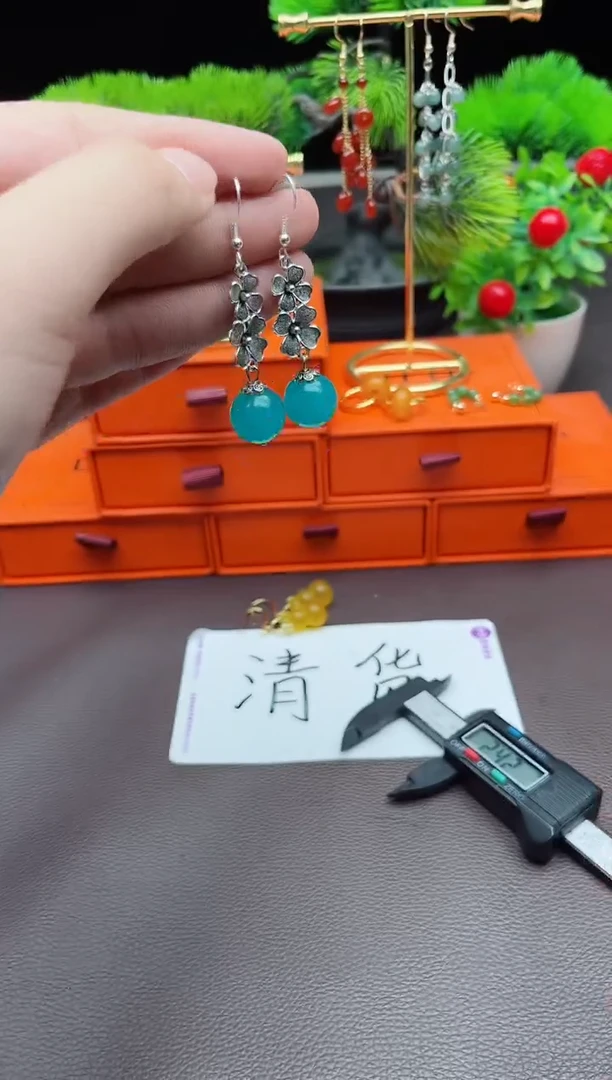 玛瑙/玉髓耳饰银S925镶嵌111