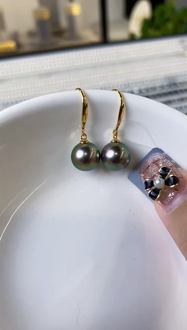 【闪购商品】海水珍珠耳饰18K金镶嵌9-10大溪地黑珍珠耳饰