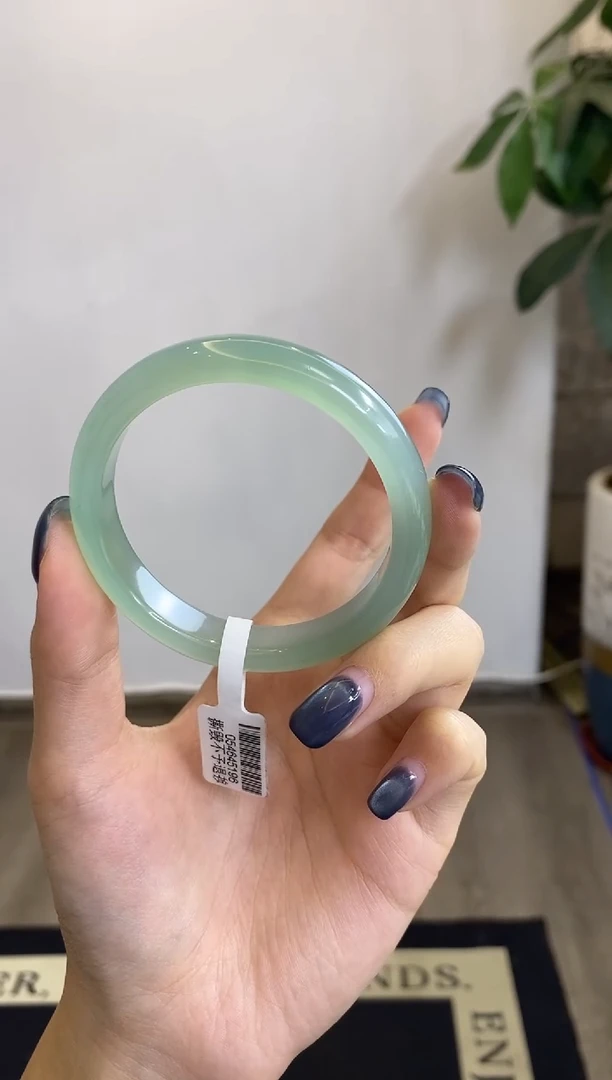 【闪购商品】玛瑙/玉髓手镯未镶嵌162