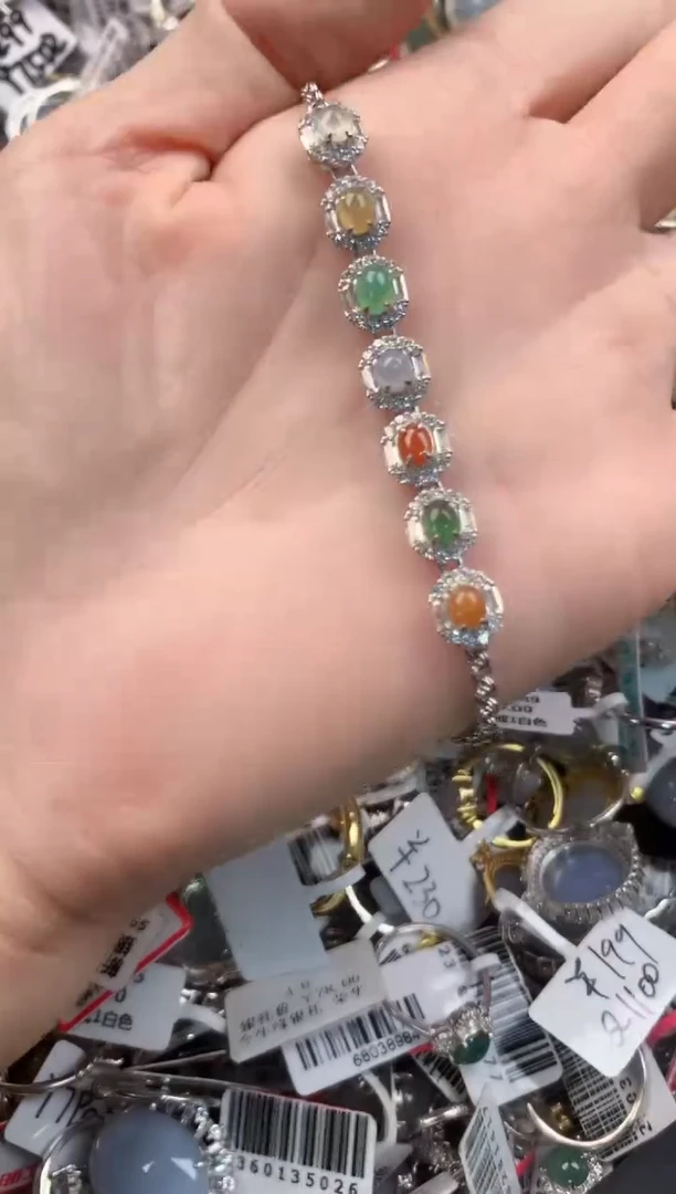 银S925镶嵌戒指翡翠777       4