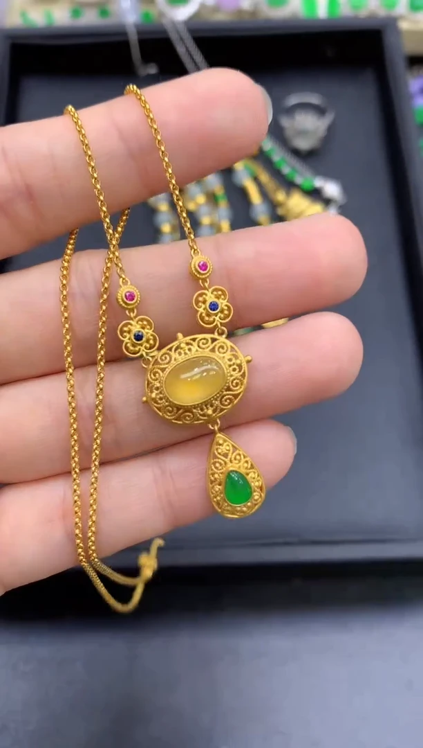 颈饰18K金镶嵌翡翠539-中国好珍宝