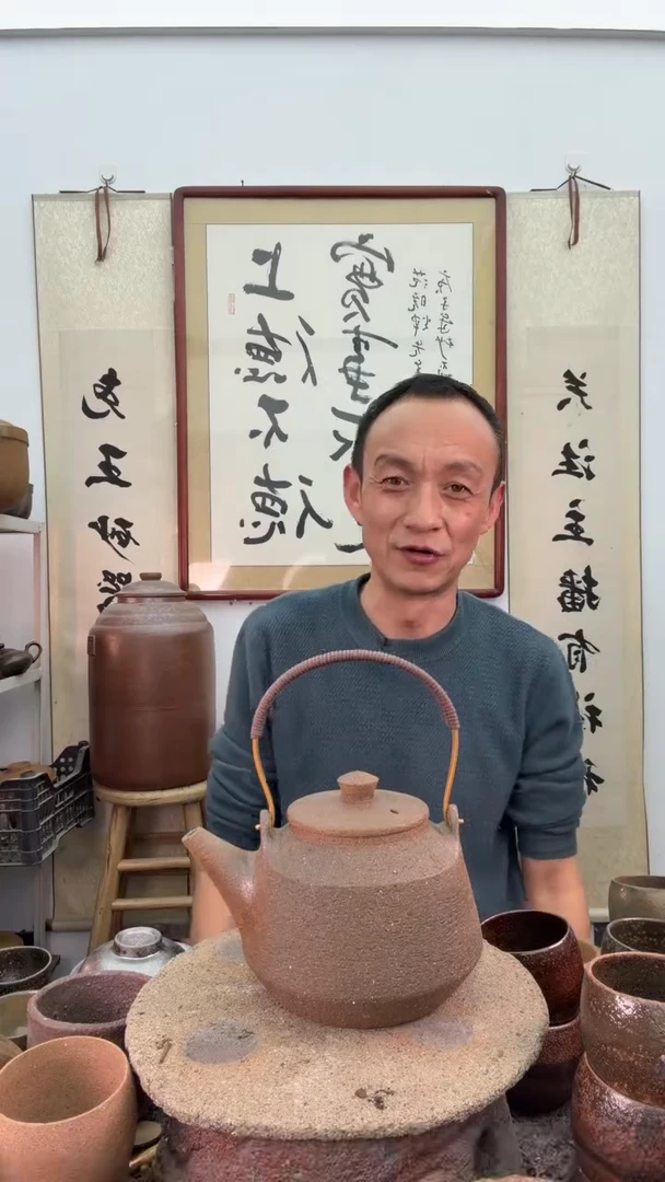 手工小菱角提梁壶非遗技艺