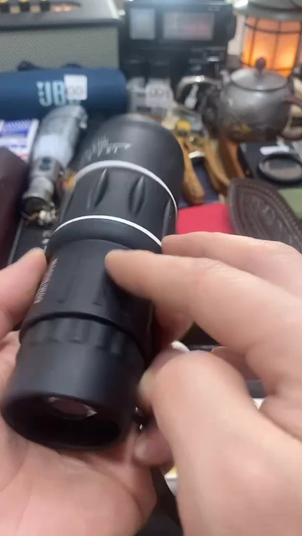 瓷片闪购商品  如图所示