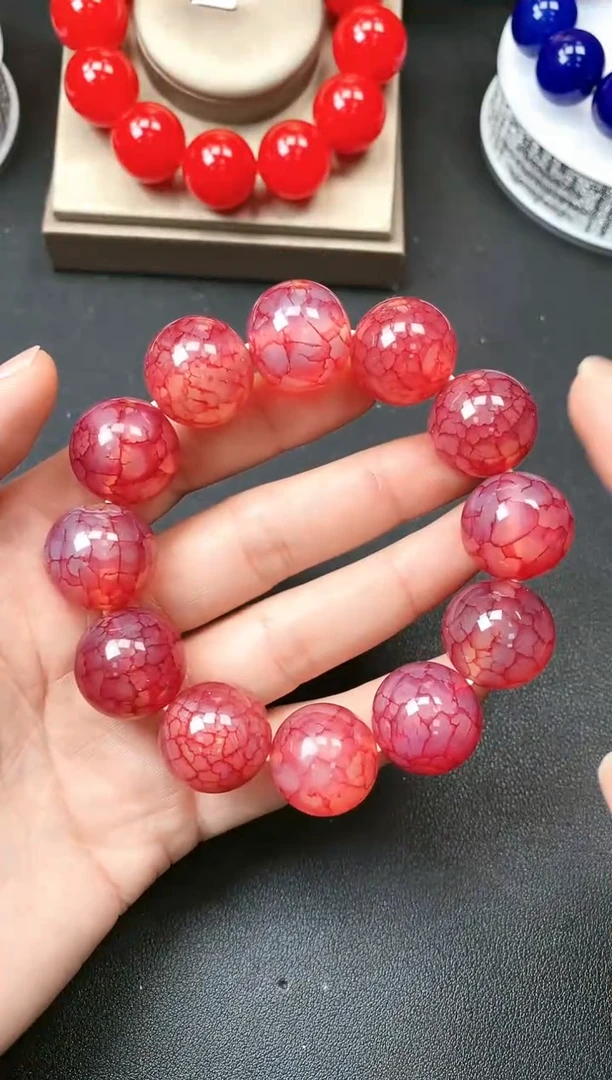 【闪购商品】玛瑙/玉髓手串未镶嵌地精血脉圆珠卡20