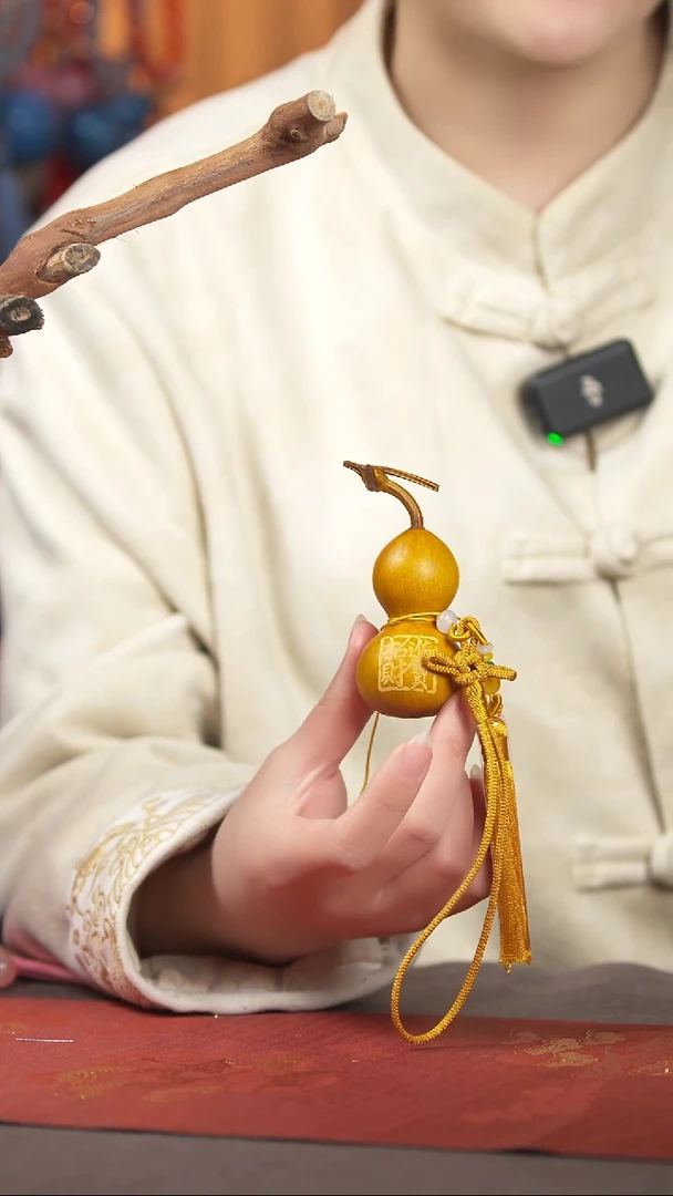 【闪购商品】598号车挂脖挂摆件手持