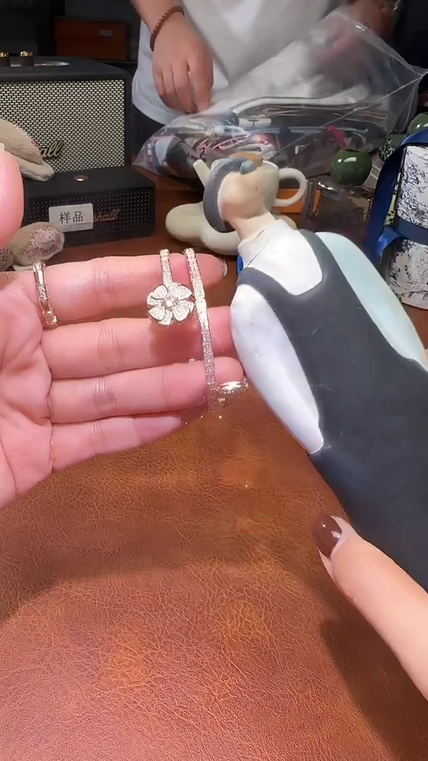 瓷片瓷片瓷片瓷片瓷片