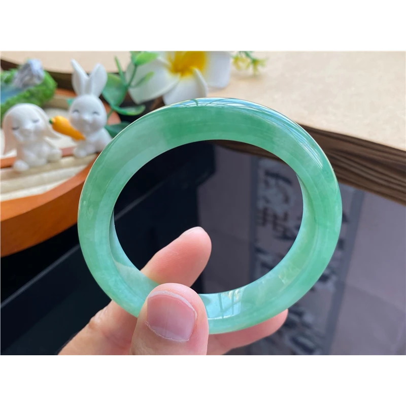 1.20批13364号手镯53.4-12.4-8.8 正圈翠绿镯！很漂亮清爽的碧绿