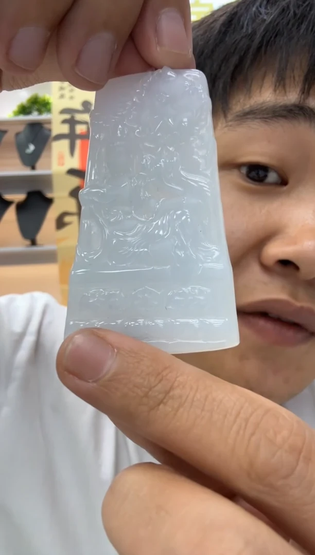 【闪购商品】翡翠颈饰未镶嵌天然翡翠A货孤品一件