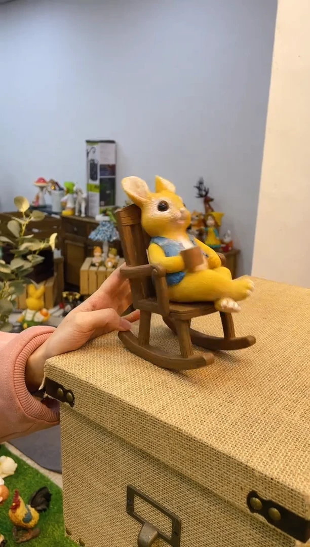 【闪购商品】红陶摇椅兔子