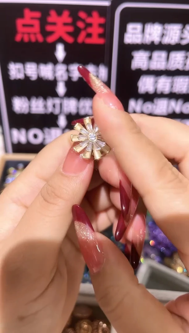 大理石铁合金精品饰界