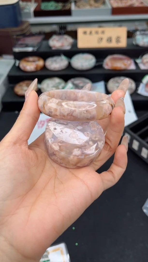 【闪购商品】石英质玉手镯未镶嵌54圈口（不退不换）1608078