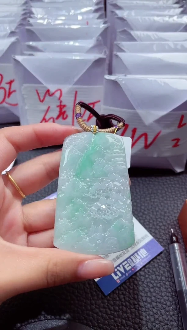 颈饰未镶嵌翡翠020