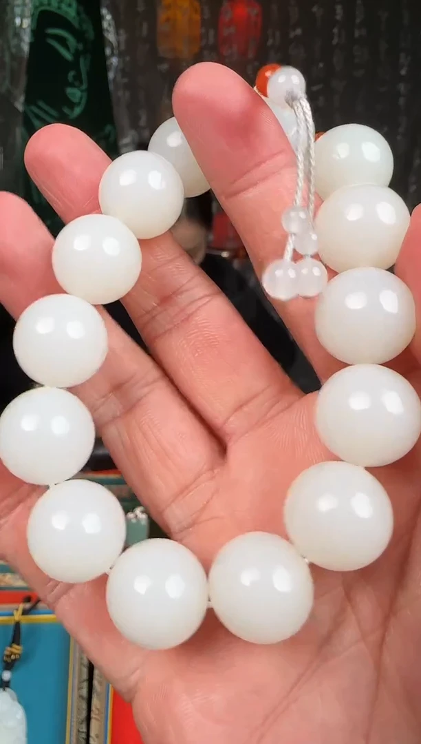 未镶嵌和田玉挂件和田玉