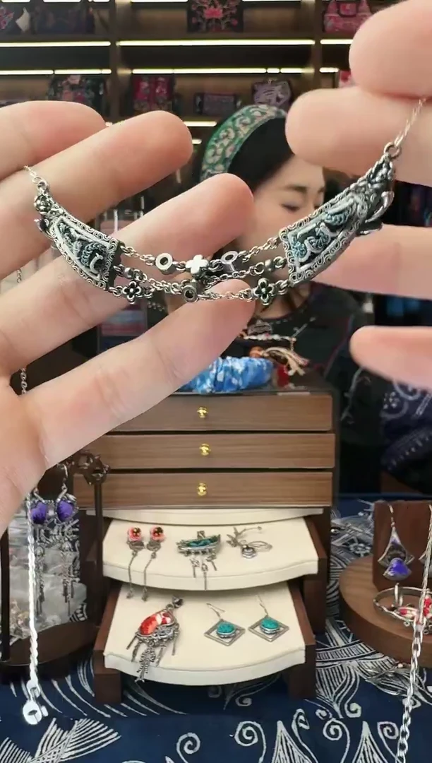 织绣518黔东南苗族刺绣