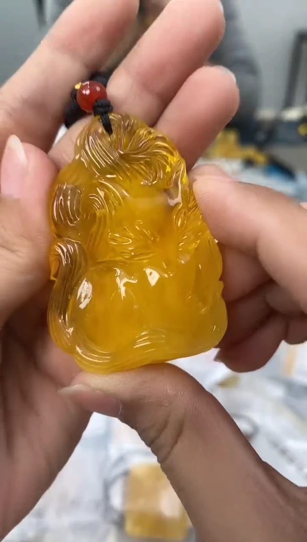 【闪购商品】琥珀裸石未镶嵌天然琥珀蜜蜡九尾